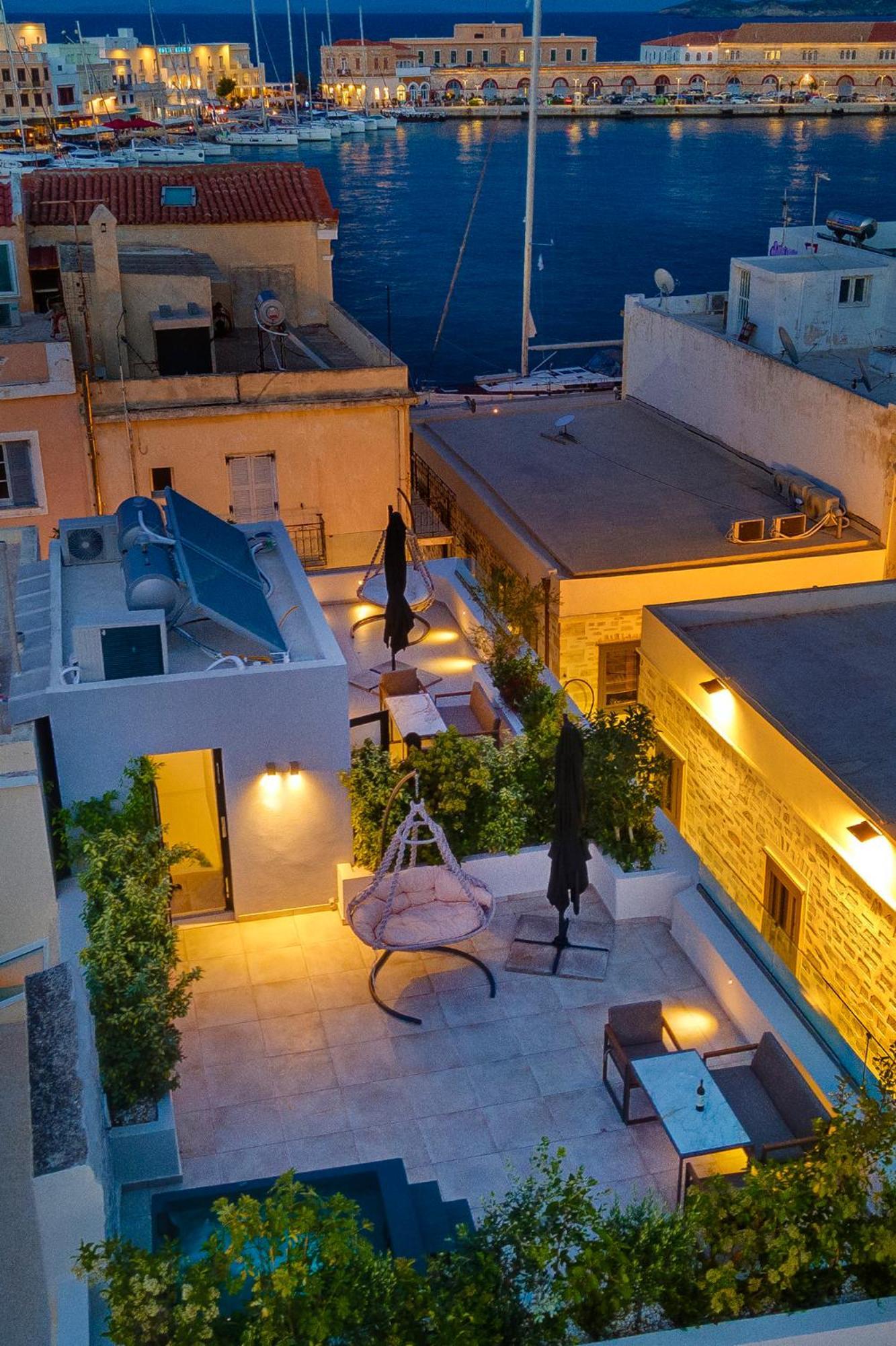 ארמופוליס Ninemian Suites Syros מראה חיצוני תמונה