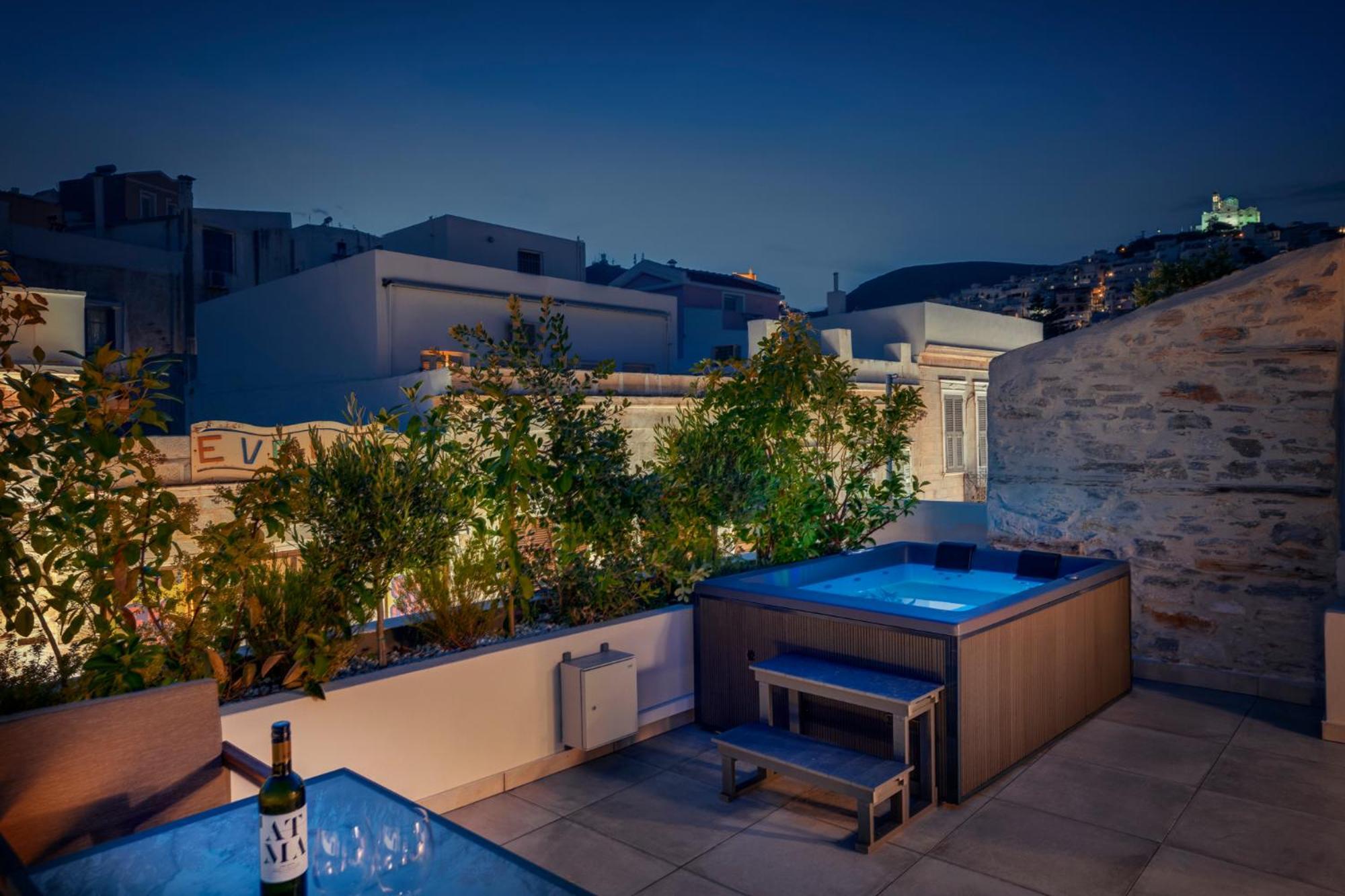 ארמופוליס Ninemian Suites Syros מראה חיצוני תמונה